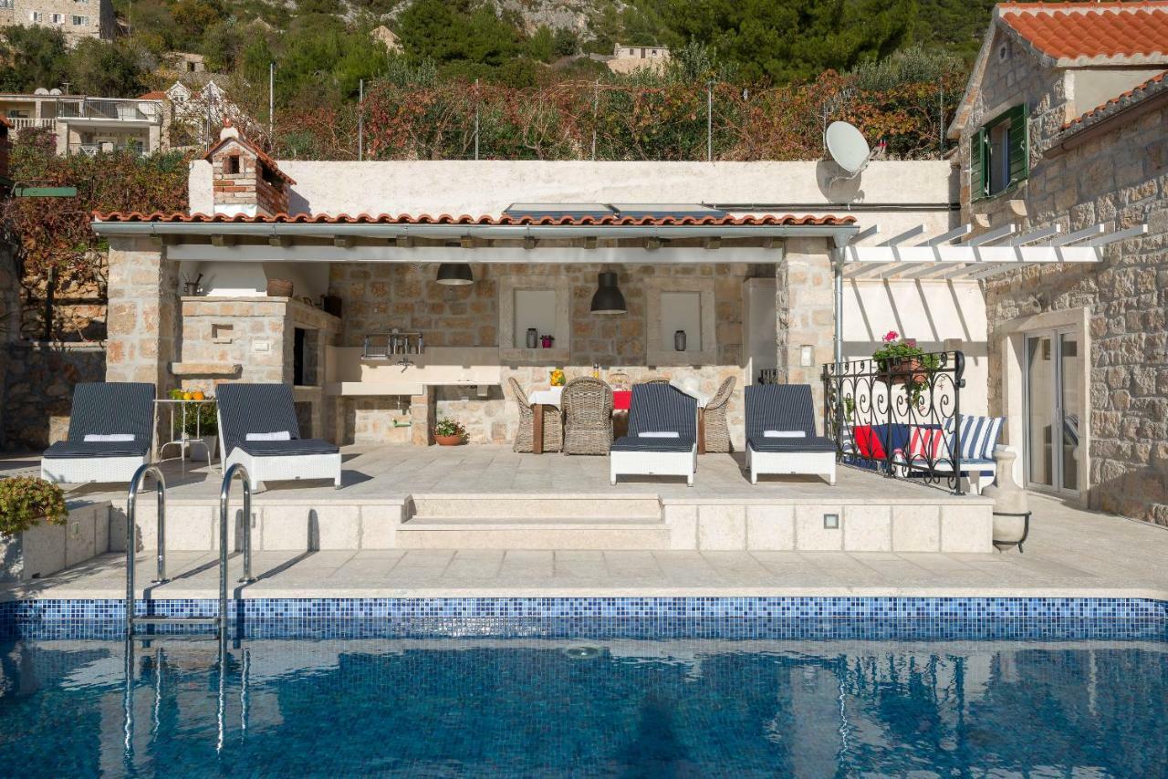 Villa Lipa Dora Murvica  Bagian luar foto