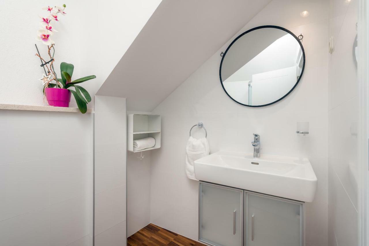 Villa Lipa Dora Murvica  Bagian luar foto