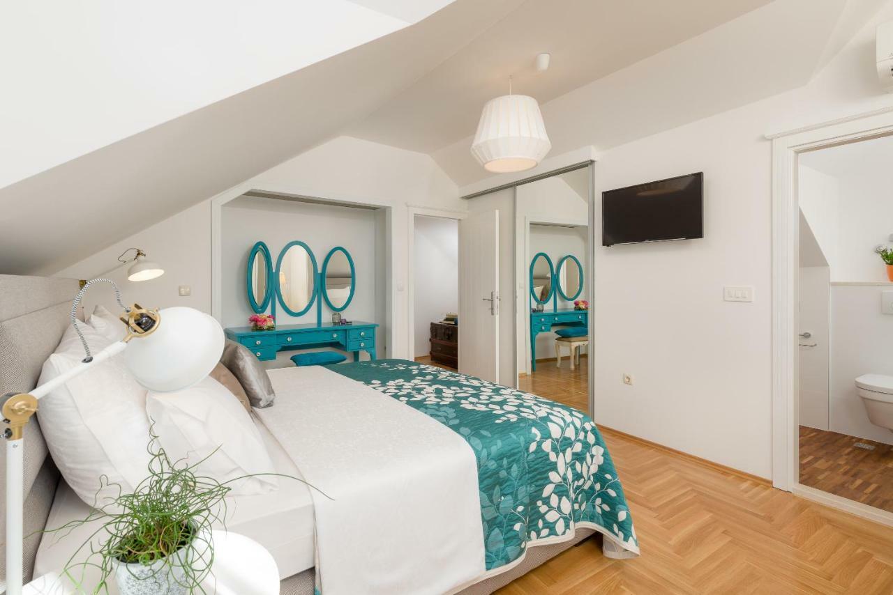Villa Lipa Dora Murvica  Bagian luar foto